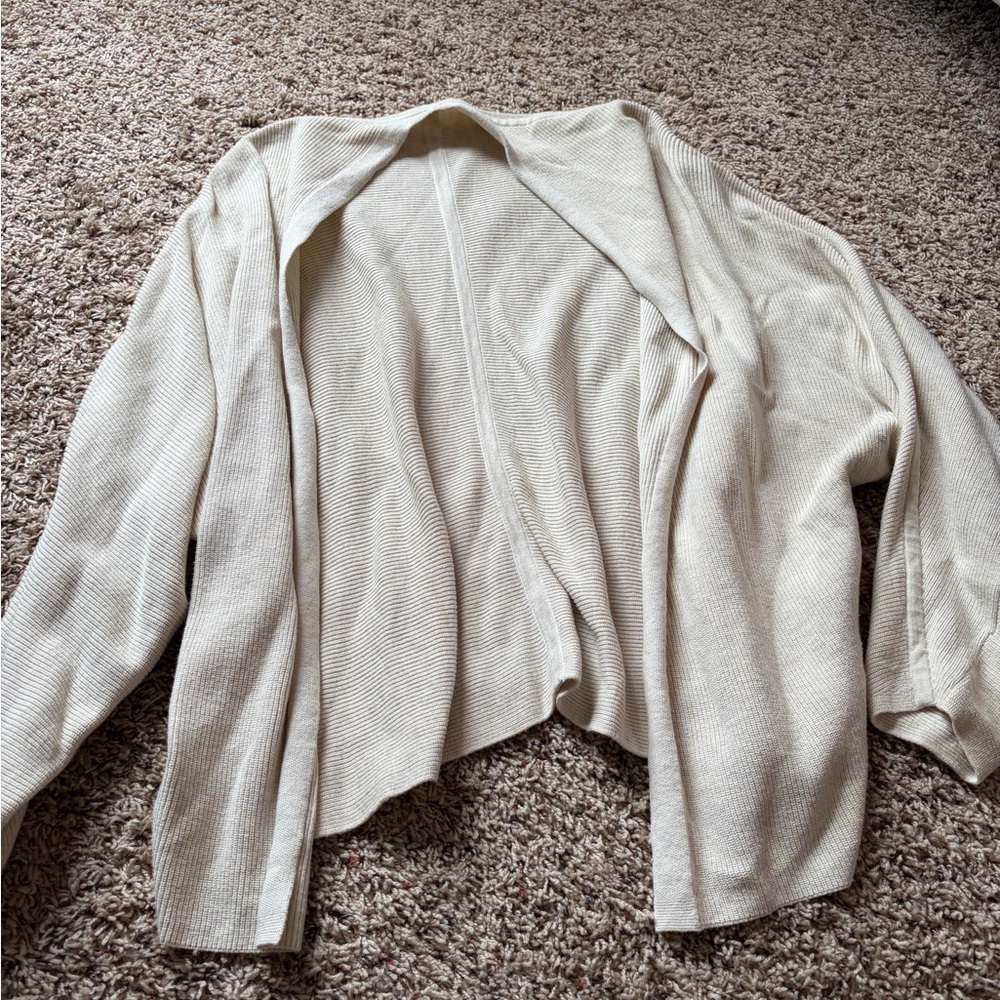 Lululemon Boxy Cotton-Blend Knit Wrap
Heathered Bone  small